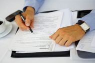 Εκπρόθεσμες δηλώσεις χωρίς πρόστιμα και ο φόρος σε 100 δόσεις   