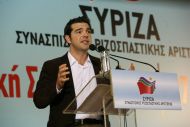 Τσίπρας: Ο Θεοχάρης έπαιρνε e-mail της τρόικας και διόριζε εφοριακούς