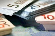 Νομοθετική ρύθμιση για παράνομες ή αδήλωτες καταθέσεις προανήγγειλε ο Κουίκ