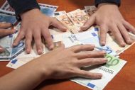 Έκπτωση δαπανών που αφορούν σε εξόφληση συναλλαγών με ΔΕΚΟ ή δημοτικές επιχειρήσεις προκειμένου για την προμήθεια ηλεκτρικού ρεύματος και νερού.