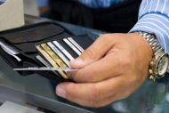Πρόσθετα φορολογικά έσοδα έως 1,5 δις. ευρώ λόγω e-πληρωμών