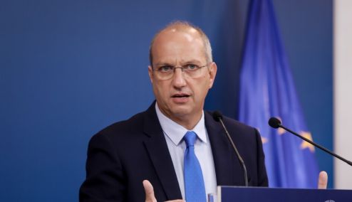 Picture 0 for Οικονόμου για δελτίο στα καύσιμα: Στο τραπέζι και τα «πλέον ακραία σενάρια»