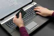 Η εκτόξευση των ηλεκτρονικών συναλλαγών αυξάνει τα έσοδα