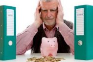 Συντάξεις: Υβριδικό μοντέλο στο τραπέζι για τους συνταξιούχους που εργάζονται - Μείωση του «πέναλτι» μέσω της φορολογίας