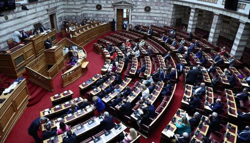 Picture 0 for Πόθεν έσχες: Ti δήλωσαν Μητσοτάκης, Τσίπρας, Ανδρουλάκης, Κουτσούμπας, Βελόπουλος, Βαρουφάκης