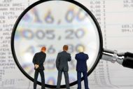 Ποια επιδόματα χάνουν χιλιάδες ελεύθεροι επαγγελματίες με το τεκμαρτό εισόδημα