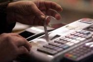 “Βροχή” τα καρφώματα για μαϊμού αποδείξεις, φοροδιαφυγή και λαθρεμπόριο - Τα μπόνους και η διαδικασία