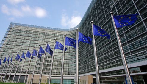 Picture 0 for Μόλις 4% των ελληνικών επιχειρήσεων χρησιμοποιούσαν πέρυσι τεχνητή νοημοσύνη