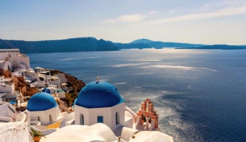 Picture 0 for Πώς πάει φέτος ο τουρισμός: Αύξηση 12,2% στα έσοδα και 15,5% στις αφίξεις, λέει η Τράπεζα της Ελλάδος