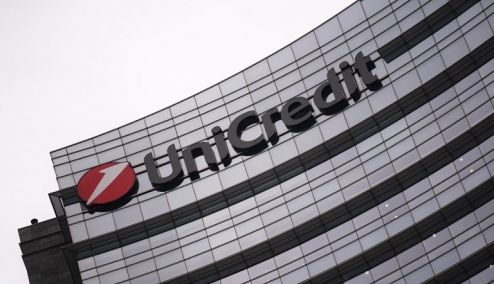 Picture 0 for  UniCredit: «Πατάει γκάζι» η ανάπτυξη στην Ελλάδα – Στο 2,3% φέτος