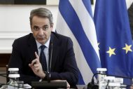  Μητσοτάκης στο Υπουργικό για κατώτατο μισθό: Στα €950 το 2027 – Θα απαγορεύεται δια νόμου η μείωσή του