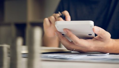 Picture 0 for Συλλογικές Συμβάσεις Εργασίας: Ποιοι κλάδοι θα δούν αυξήσεις έως 8% - Ποιοι παίρνουν σειρά