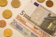 «Δικαιότερα» τέλη κυκλοφορίας μελετά το ΥΠΟΙΚ