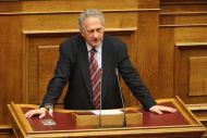 Φρένο Σκανδαλίδη στη φορολόγηση αγροτεμαχίων