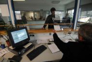 Κίνδυνο διάλυσης των εφοριών από τις συγχωνεύσεις βλέπει η ΠΟΕ - ΔΟΥ