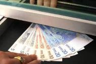 Μαύρη τρύπα 1 δισ. ευρώ στον φετινό προϋπολογισμό