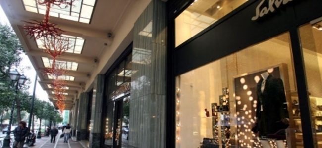 Picture 0 for Νομοσχέδιο για τη λειτουργία των "μικρών" καταστημάτων και τις Κυριακές