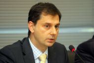 Θεοχάρης: Ανοιχτό το ενδεχόμενο παράτασης για τις δηλώσεις