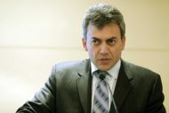 Υπ. Εργασίας: Δεν αυξάνει ο φόρος από τις αλλαγές στην παρακράτηση 