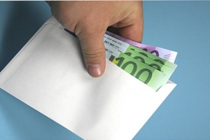 Πώς αμείβεται η αργία της 15ης Αυγούστου